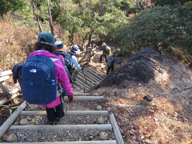 日の出山登山