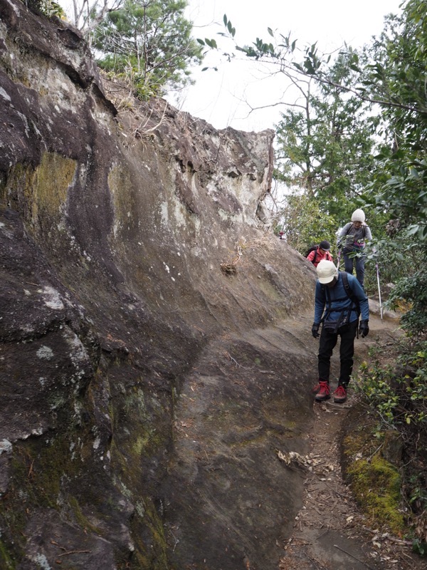 高宕山、高宕大滝→高宕山