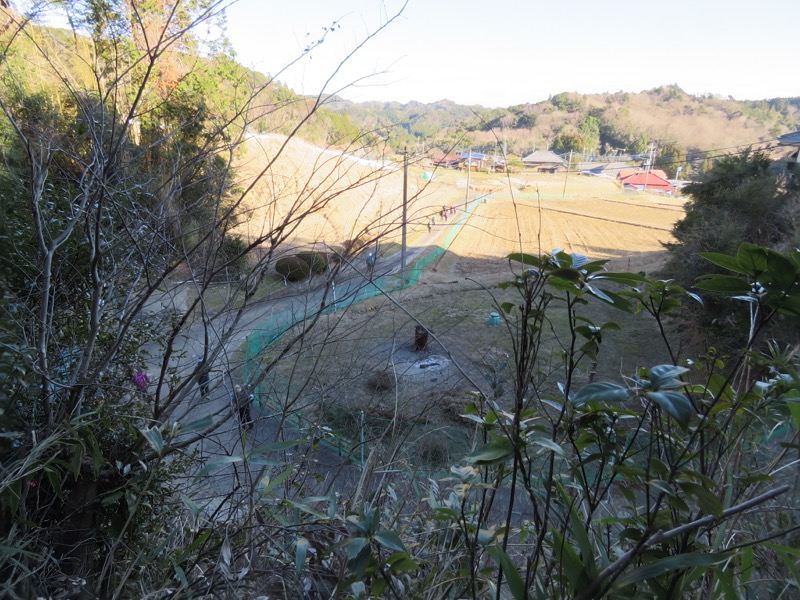 高宕山、ふれあいの道分岐（八良塚コース終点）→奥畑バス停