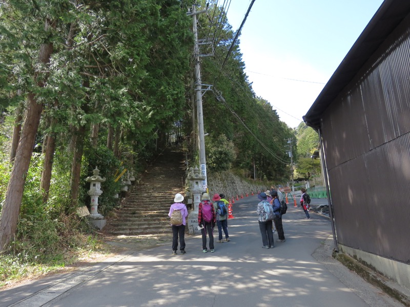 石垣山登山