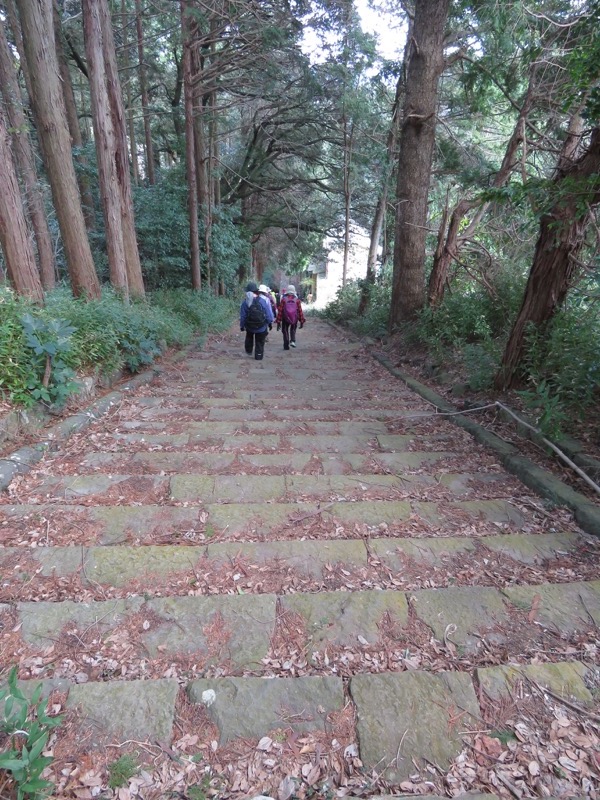 石垣山登山