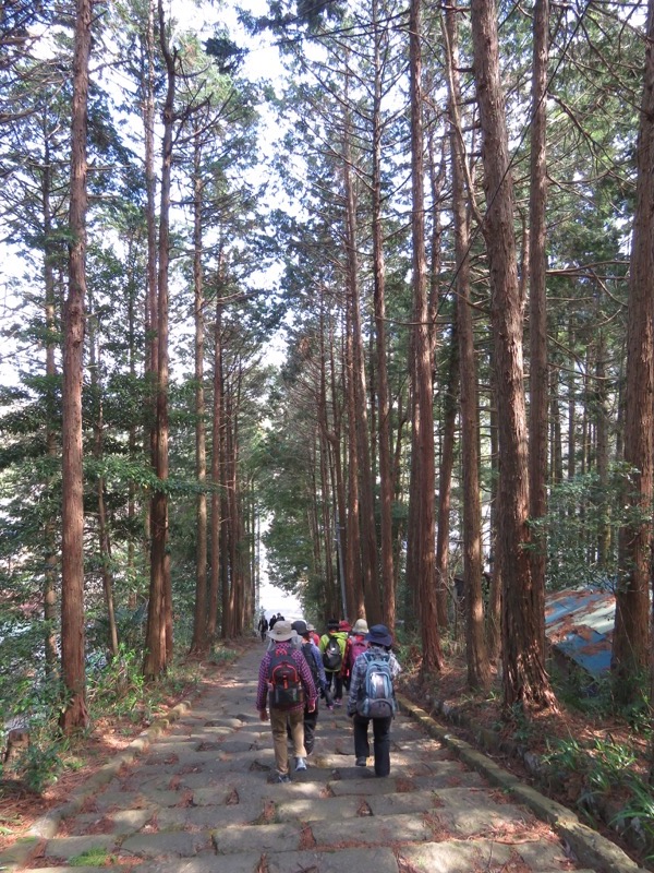 石垣山登山