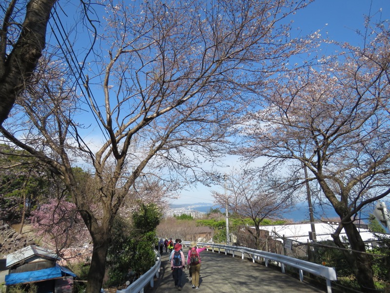 石垣山登山