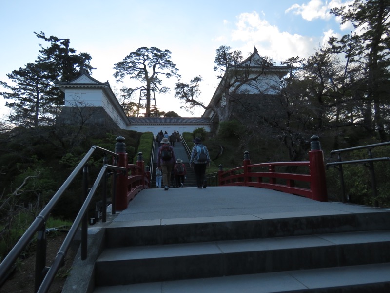 石垣山登山
