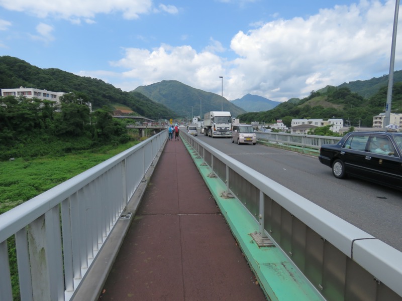 高川山