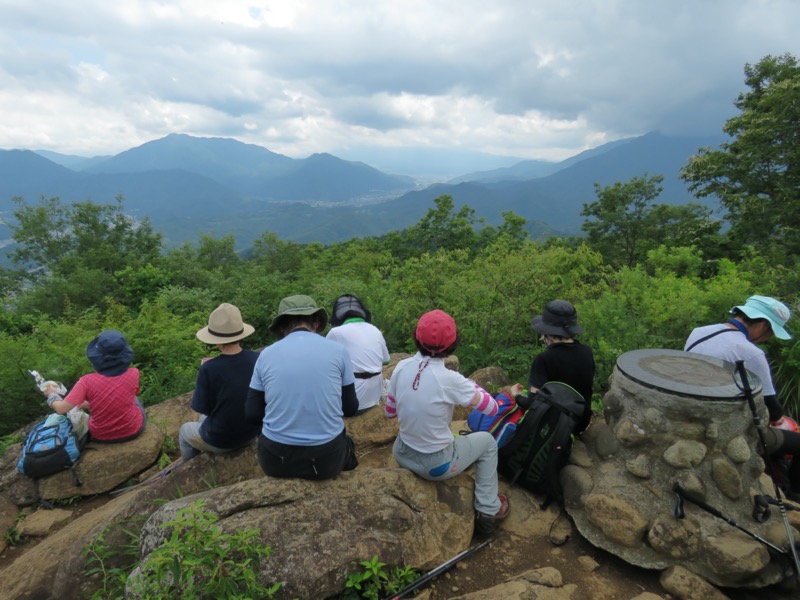 高川山