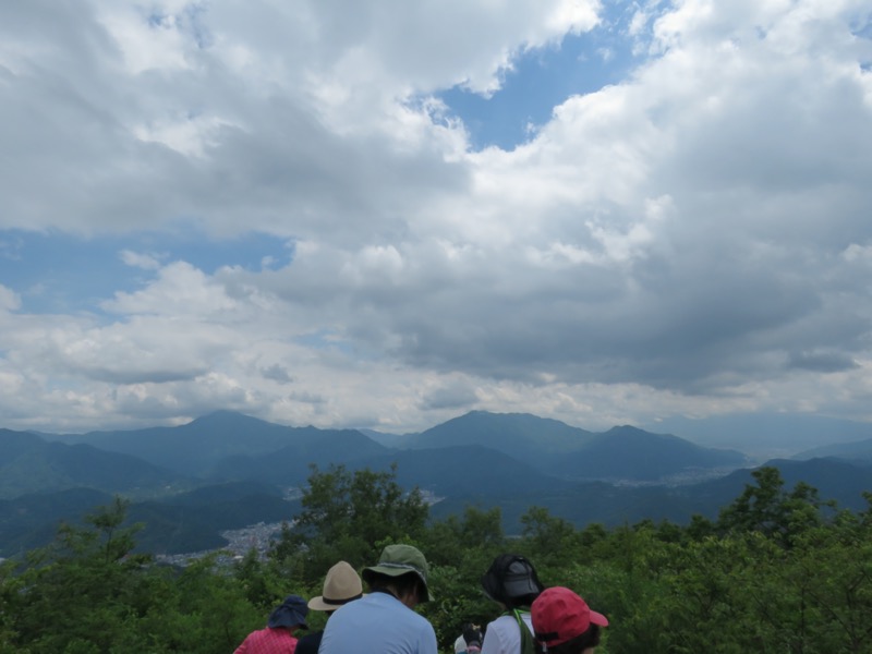高川山
