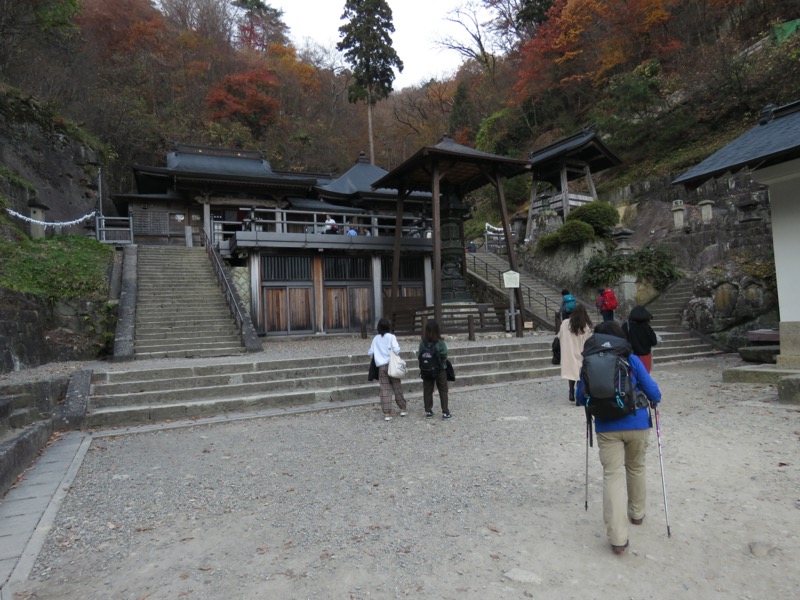 蔵王、面白山紅葉川、山寺