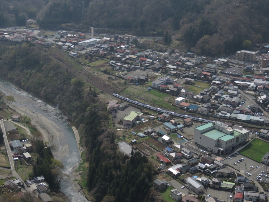 岩殿山