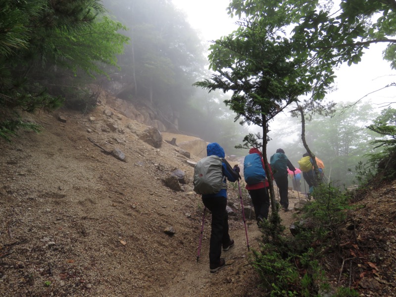 瑞牆山