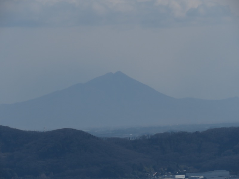 〓山