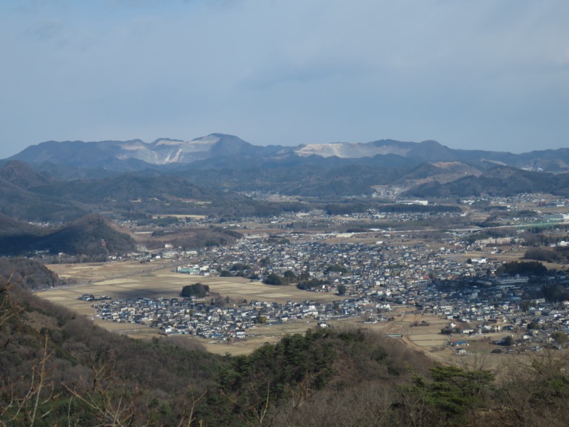 〓山