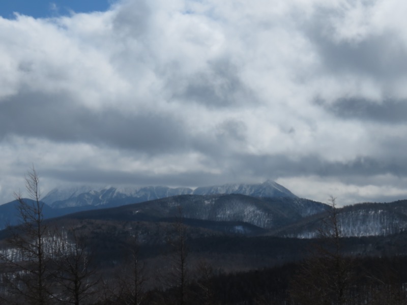 〓山