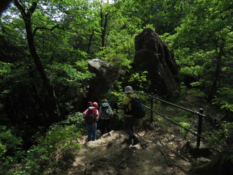 行道山　両崖山