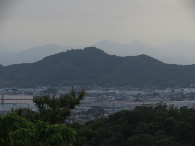 行道山　両崖山