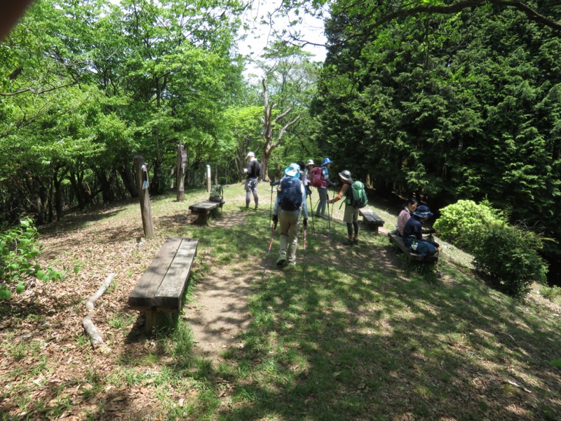 武川岳、二子山