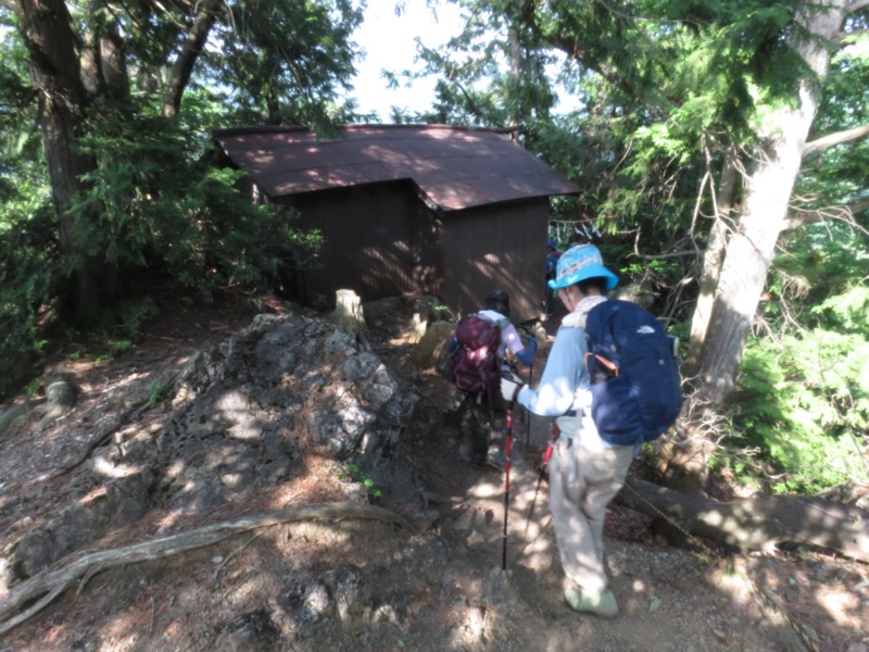 武川岳、二子山