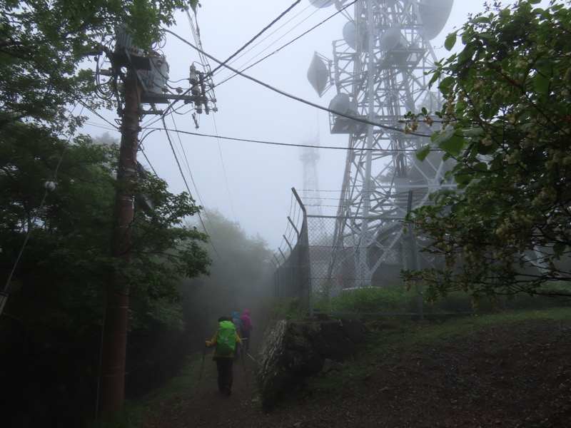 三ツ峠山〜清八山〜天下茶屋