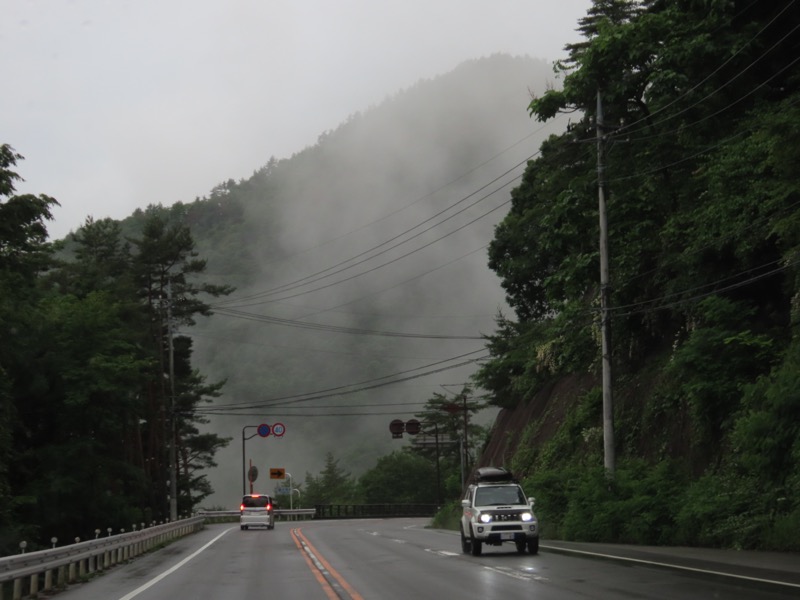 三ツ峠山〜清八山〜天下茶屋