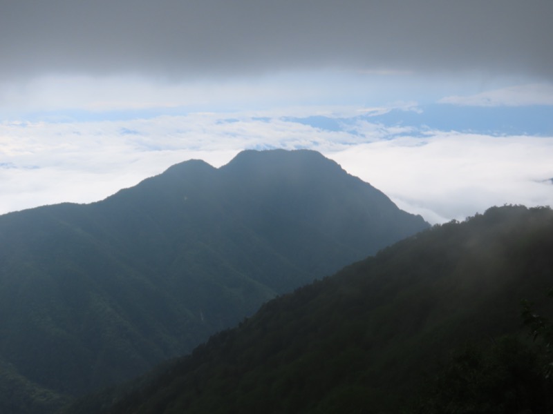 燕岳