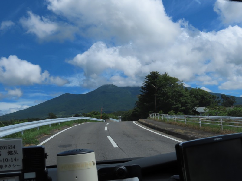 編笠山