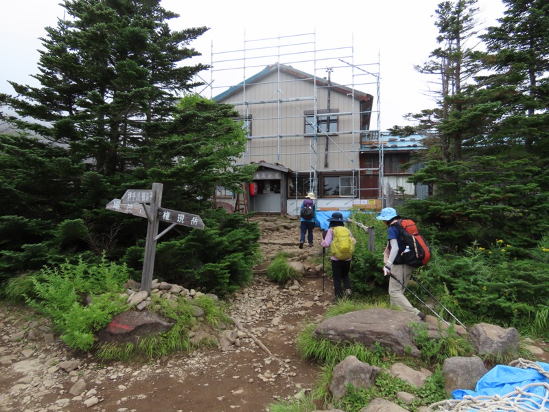 編笠山