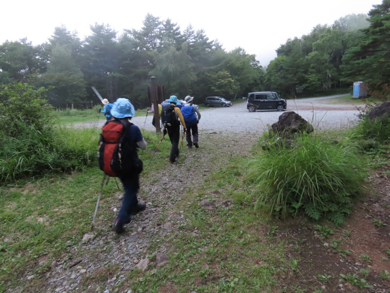 編笠山