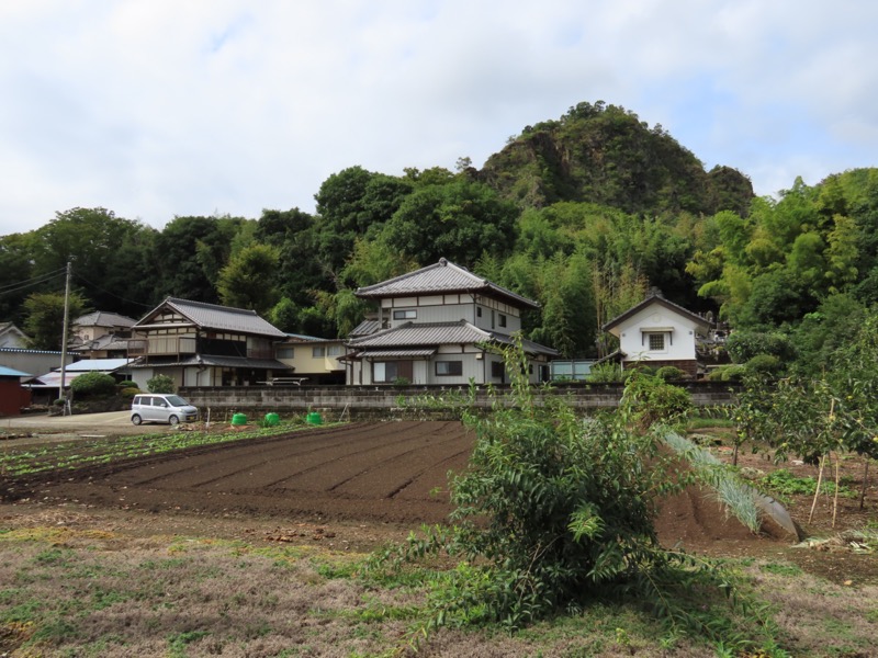 太平山、馬不入山、晃石山