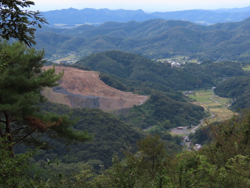 太平山、馬不入山、晃石山