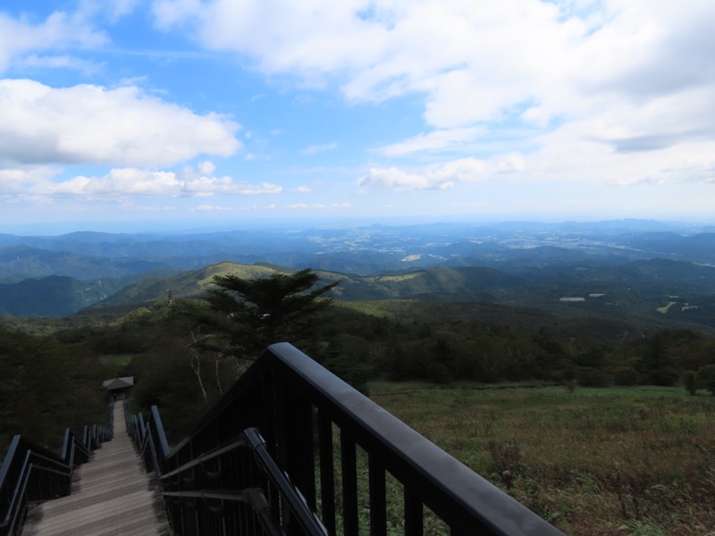 霧降高原　丸山