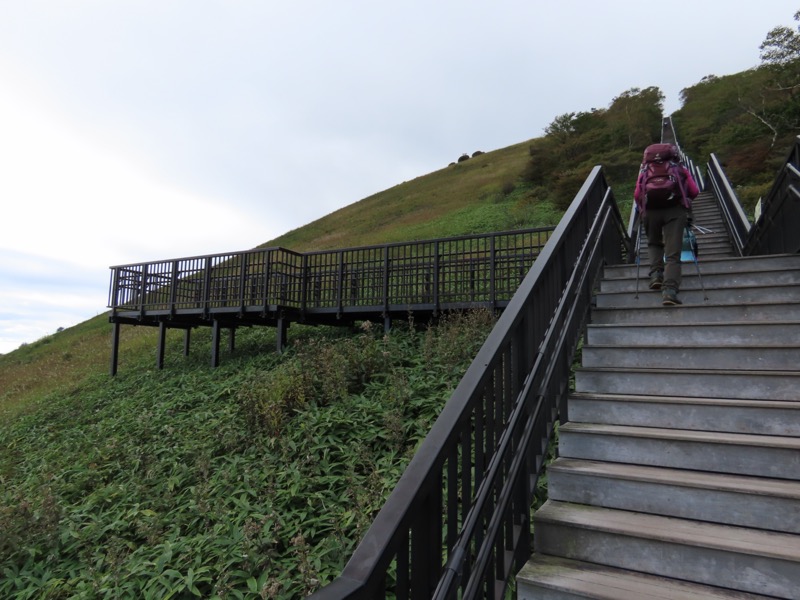 霧降高原　丸山