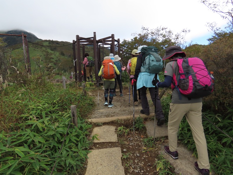 霧降高原　丸山