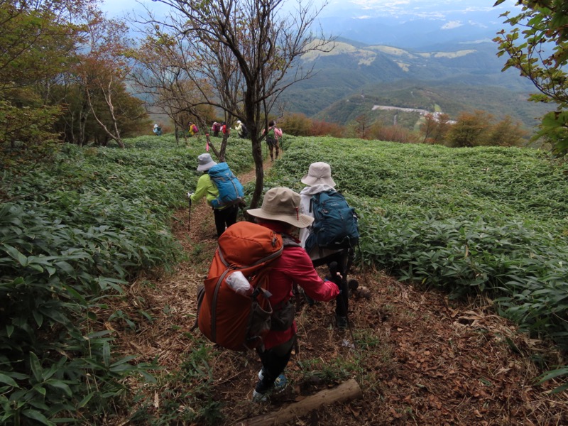 霧降高原　丸山