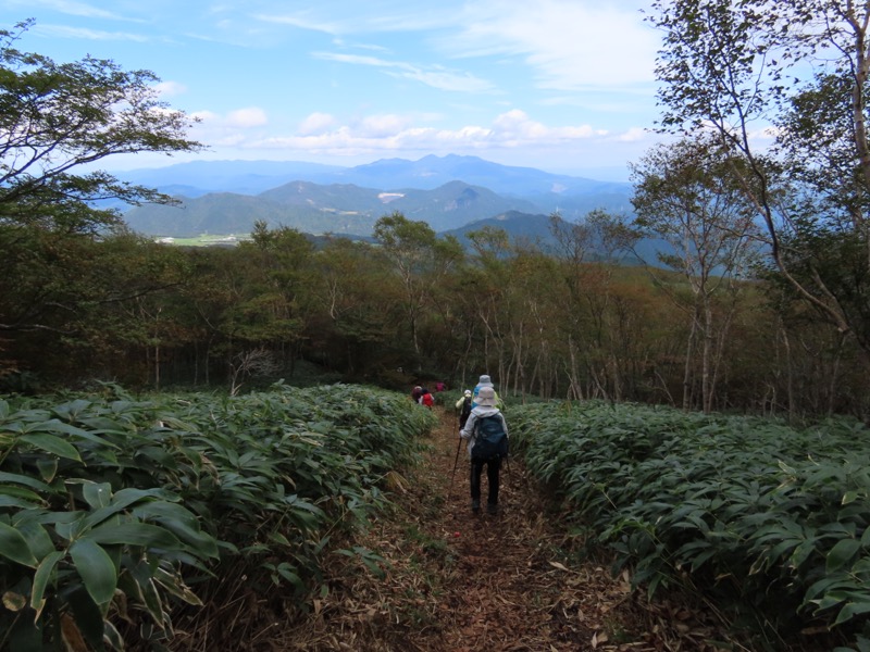 霧降高原　丸山