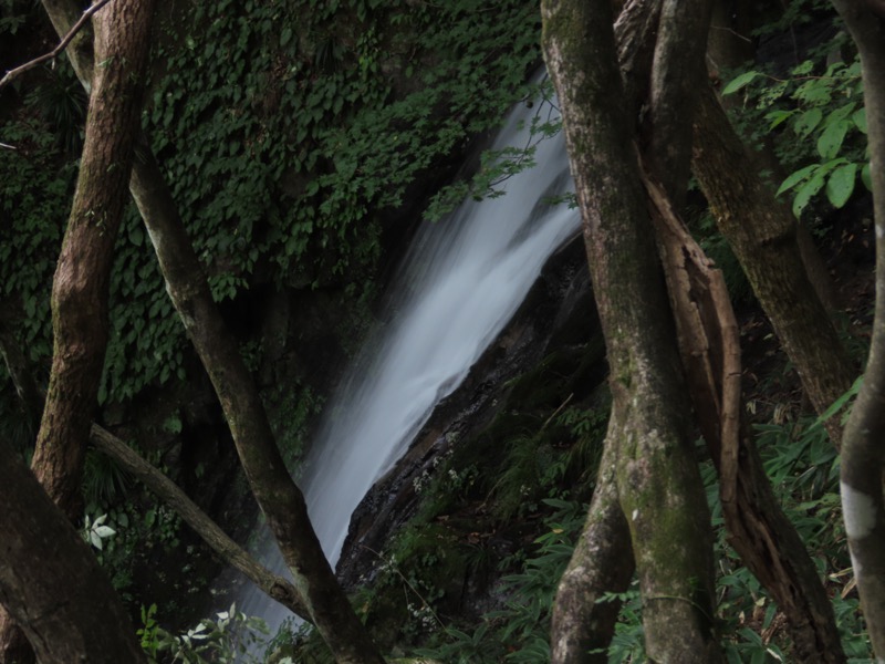 霧降高原　丸山