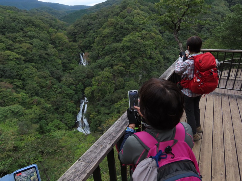 霧降高原　丸山