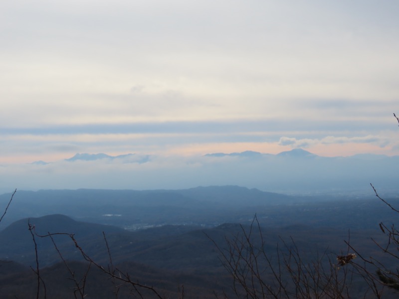 鼻曲山