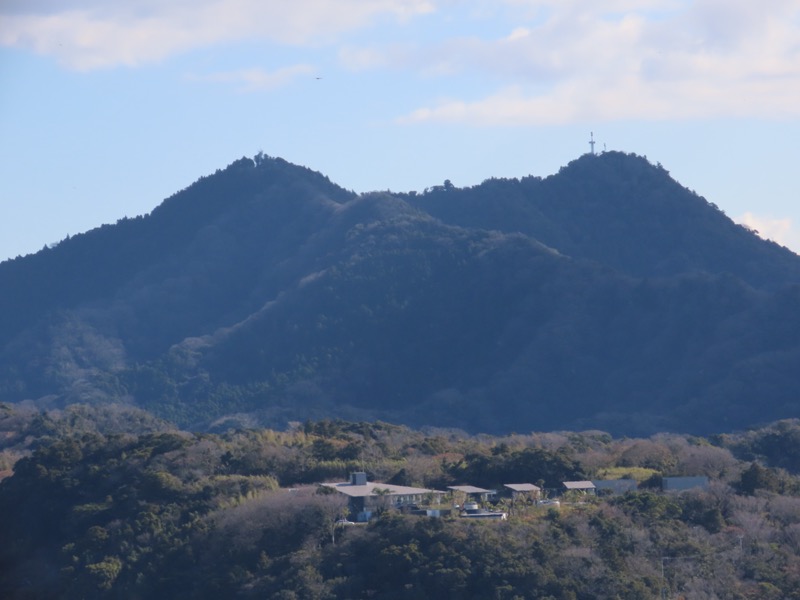 大黒山、鋸山、日本寺