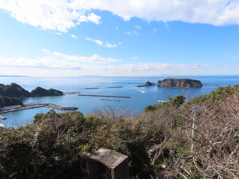 大黒山、鋸山、日本寺