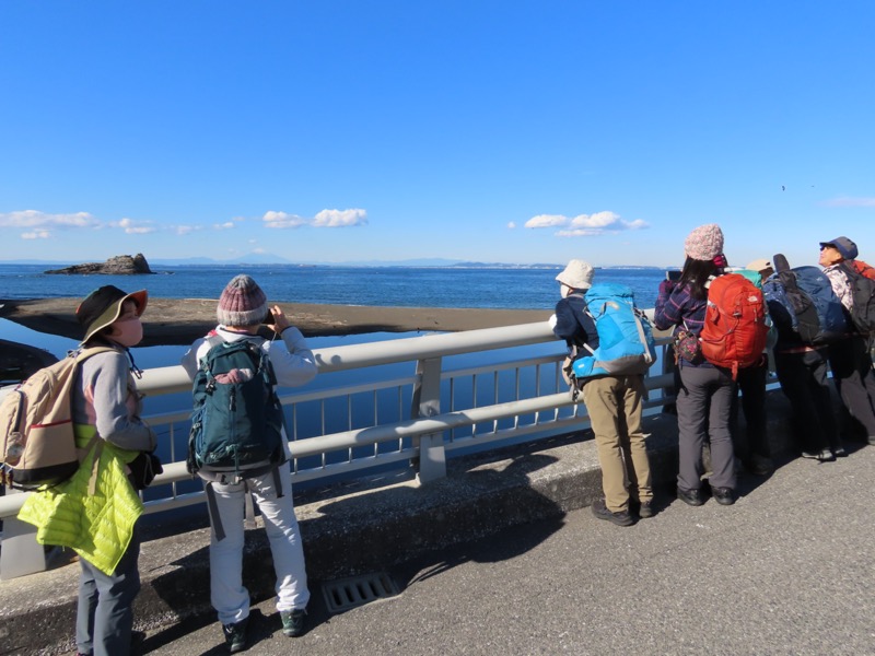 大黒山、鋸山、日本寺