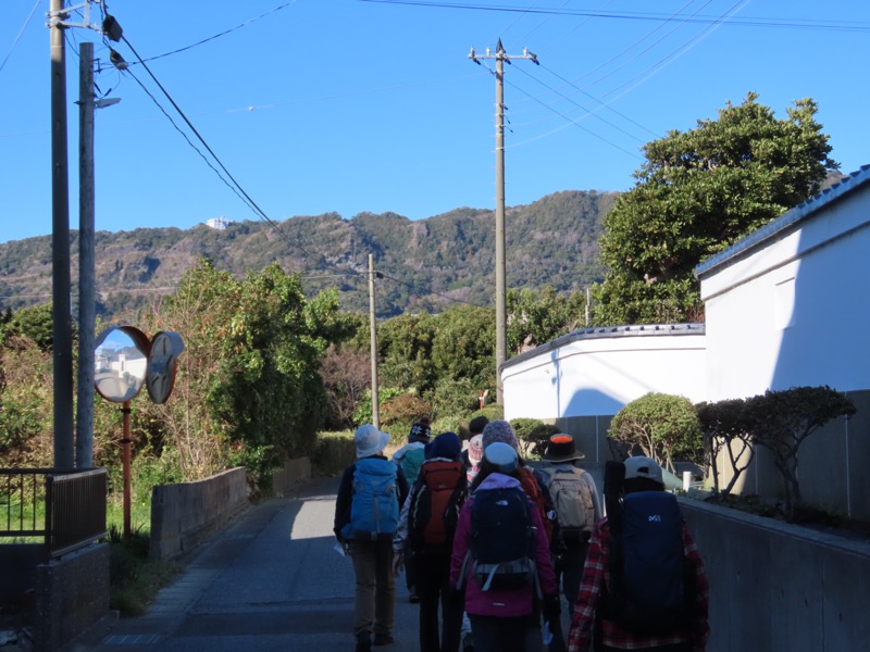 大黒山、鋸山、日本寺