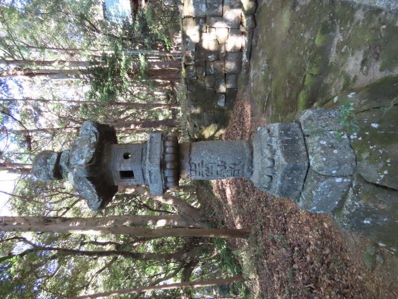 大黒山、鋸山、日本寺