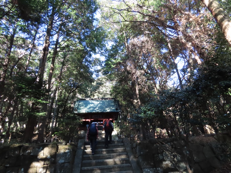 大黒山、鋸山、日本寺