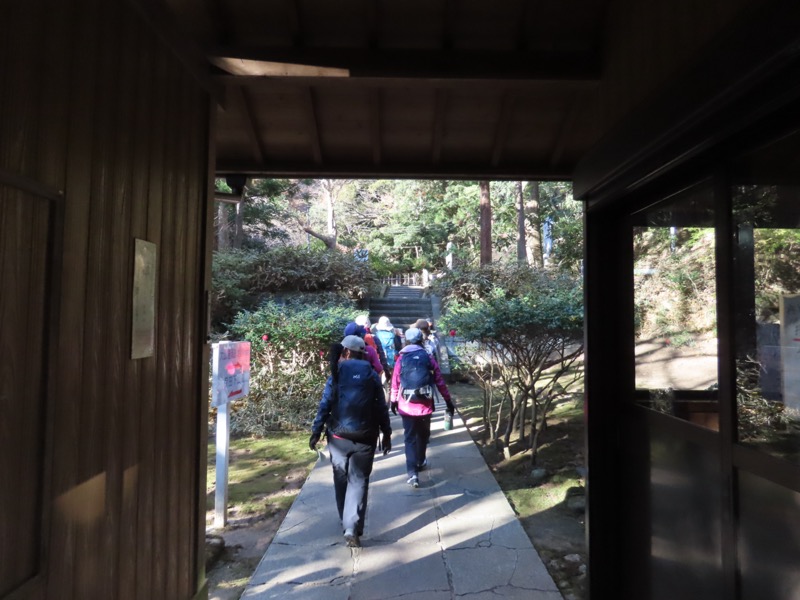大黒山、鋸山、日本寺
