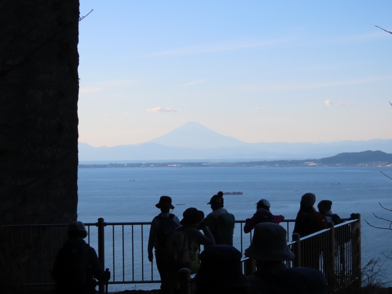 大黒山、鋸山、日本寺