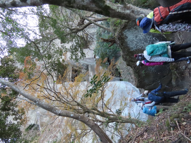 大黒山、鋸山、日本寺