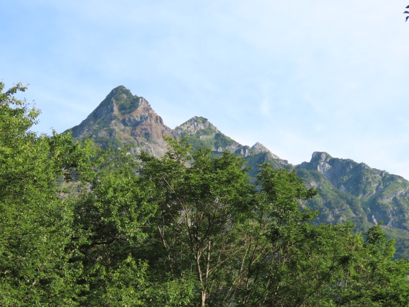 蝶ヶ岳、上高地右岸歩道
