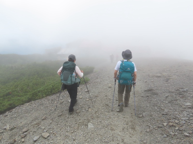 蝶ヶ岳、上高地右岸歩道
