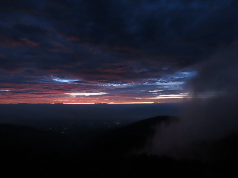 蝶ヶ岳、上高地右岸歩道