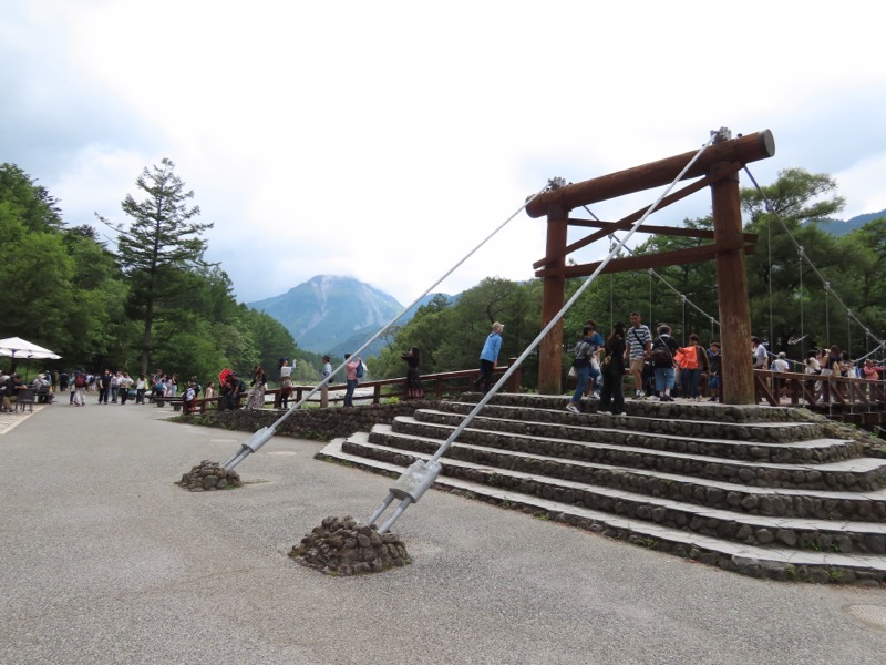 蝶ヶ岳、上高地右岸歩道